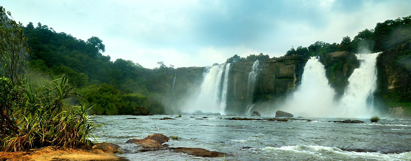 romantic destinations in athirapally