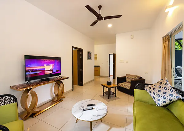 luxury honeymoon packages in athirappilly